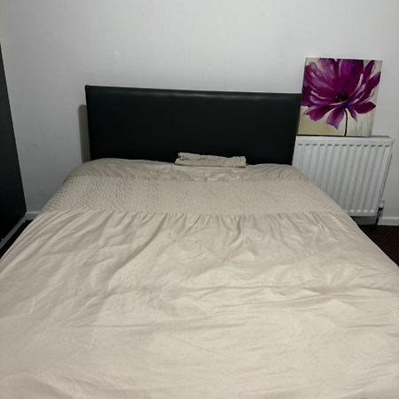 Nice Ensuite Near Cricket Ground Nottingham Buitenkant foto